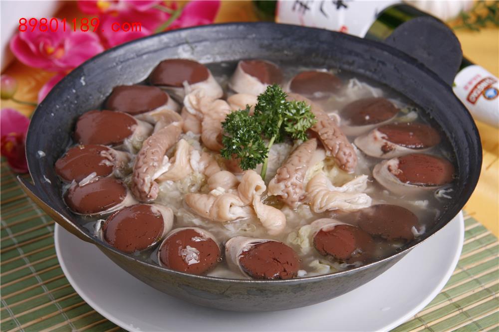 农家杀猪烩菜